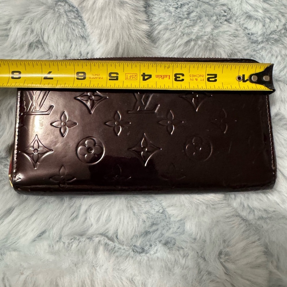 Louis Vuitton Dark burgundy - Picture 4 of 16